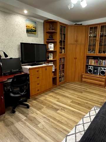 Зодчих вул., 36