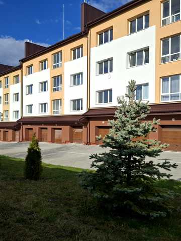 Героїв Крут вул., 8