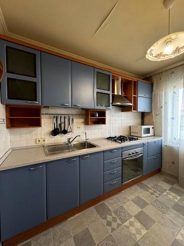 Терещенківська вул. (Червоного Козацтва), 26