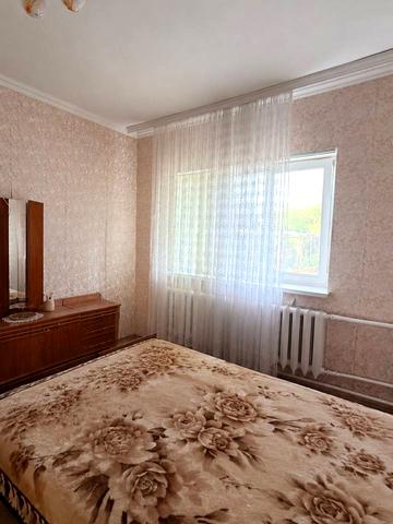 Бориса Джонсона вул.