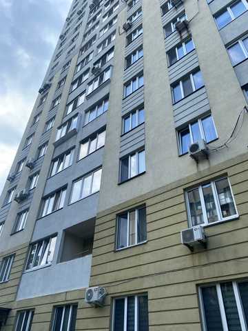 Поліська вул., 28-Б