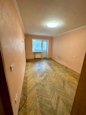 Вишгородська вул., 44-Б