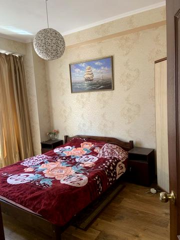 Незалежності вул. (Армійська), 8Б