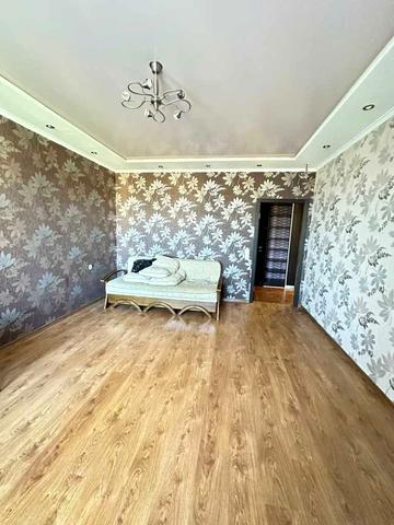 Олександра Бідного вул., 20