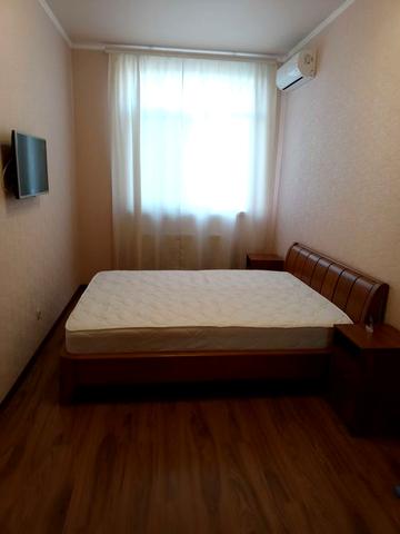 Жилянська вул., 118