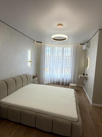 Миру вул., 10-Б