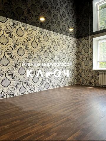 Соборна вул. (50 років Жовтня), 22