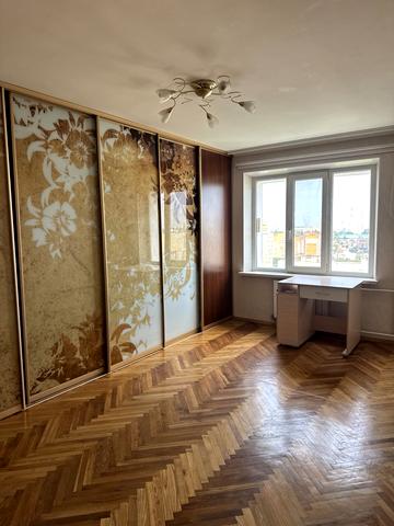 Академіка Палладіна просп., 11