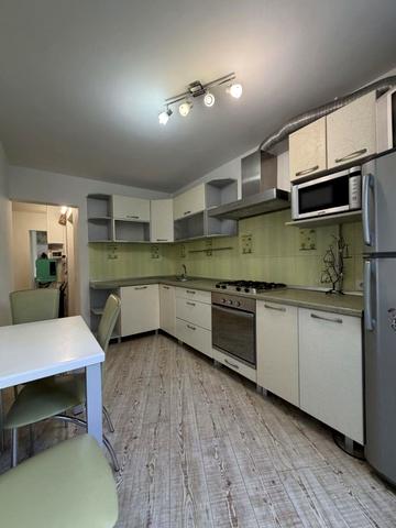 Запорізьке шосе, 16