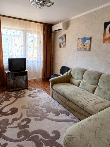 Тракторобудівників просп., 59/56