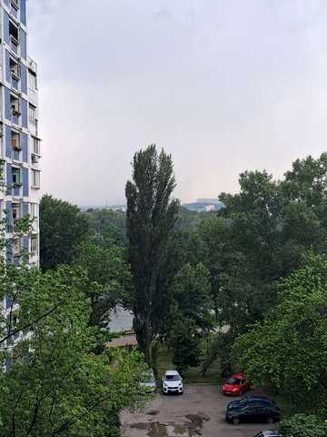 Йорданська вул. (Лайоша Гавро), 9-Є