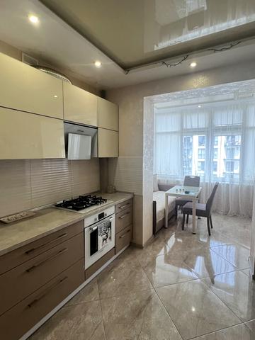 Львівська вул., 33а