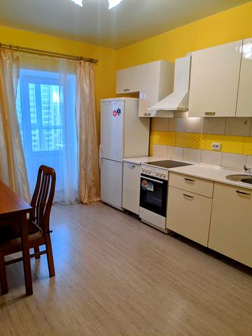 Патріарха Мстислава Скрипника вул. (Миколи Островського), 48-А