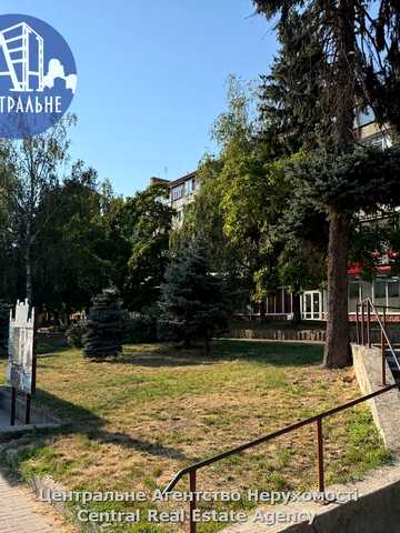 Незалежності просп., 86