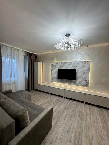 Пастера вул., 4