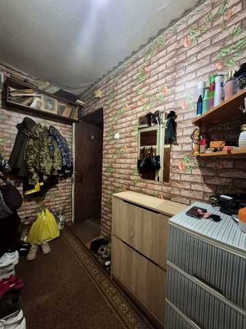 8 березня, 14
