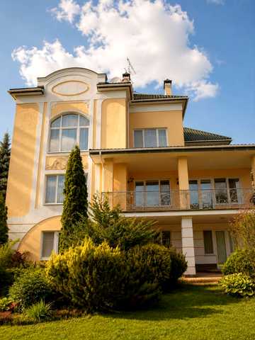 Верхній Вал, 10