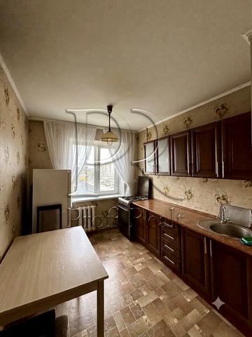 Європейська вул. (Жовтнева), 6