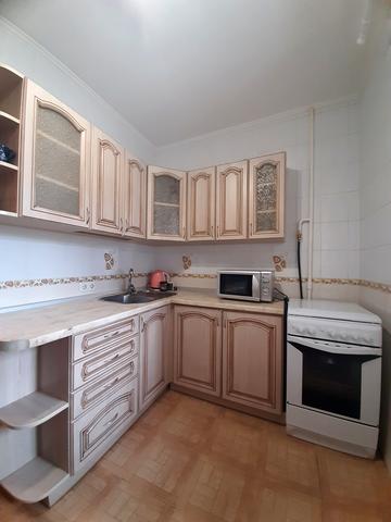Червоної Калини просп. (Володимира Маяковського), 32-В