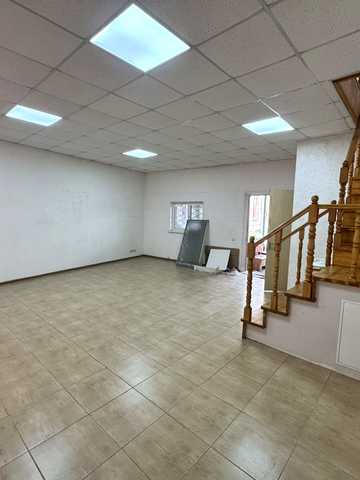Дмитра Іванова вул., 63в