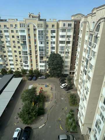 Ігоря Бедзая вул. (Чкалова), (Будинок)