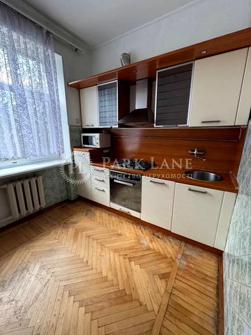 Михайла Бойчука вул. (Кіквідзе), 4