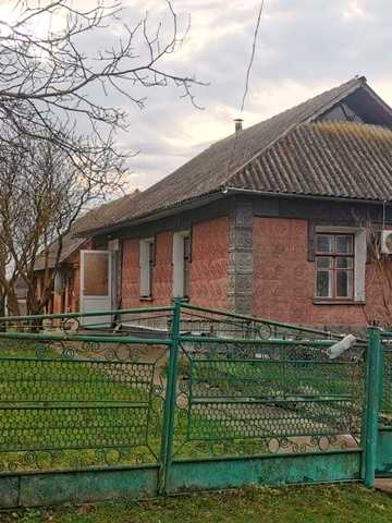 Подільська, 10