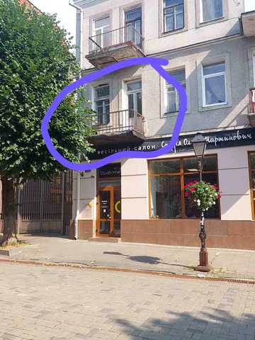 Лесі Українки вул., 16