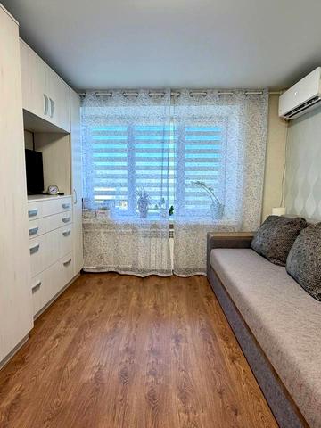 Кулика і Гудачека вул. (Макарова), 38