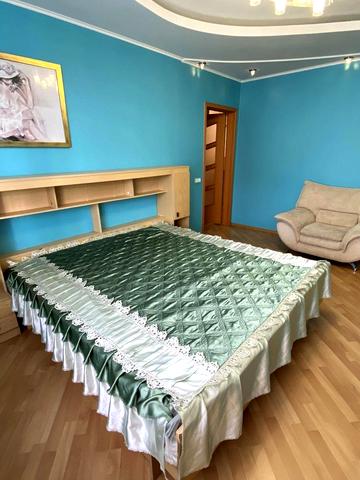 Новгород-Сіверська вул. (Новгородська), 3
