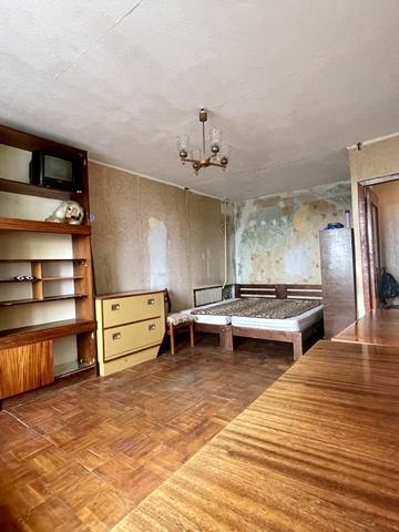 Москалівська вул. (Жовтневої Революції), 108