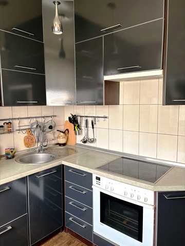 Олександрівський просп. (Косіора), 69в
