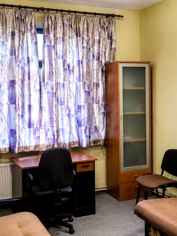 Соборності вул. (Жовтнева), 40-А