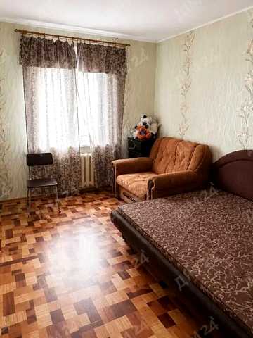 Боровиковського бульв., 5