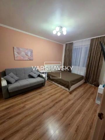 Сергія Данченка вул., 32