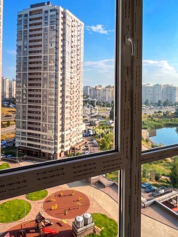 Ревуцького вул., 40-В