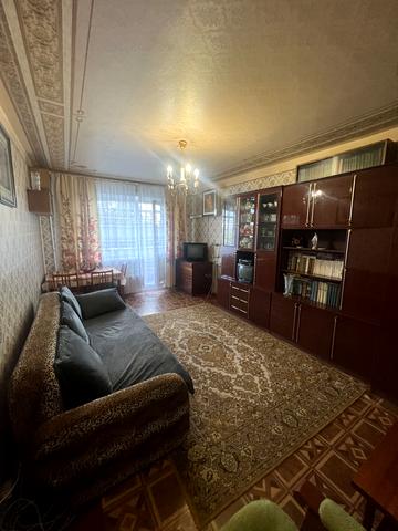 Незалежності бульв. (50 років Жовтня), 21