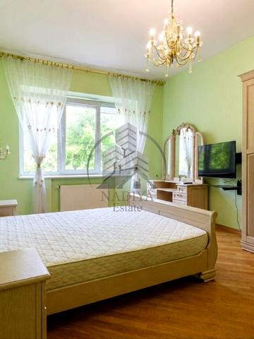 Михайла Драгоманова вул., 56
