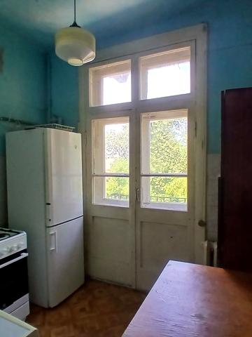 Героїв УПА вул., 76