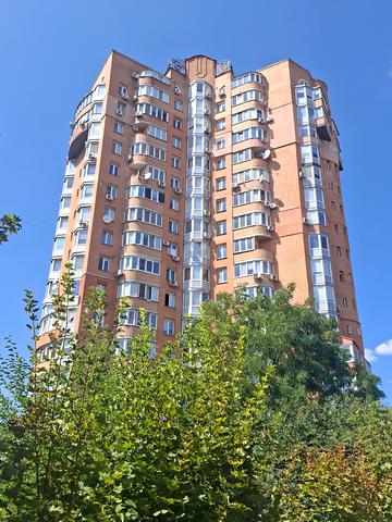 Академіка Палладіна просп., 25