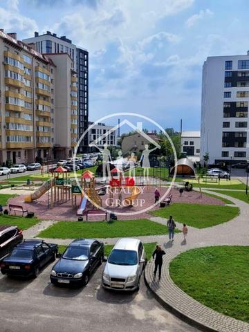 Пасічна вул., 167