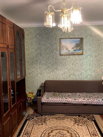 Магдалинівська вул., 6