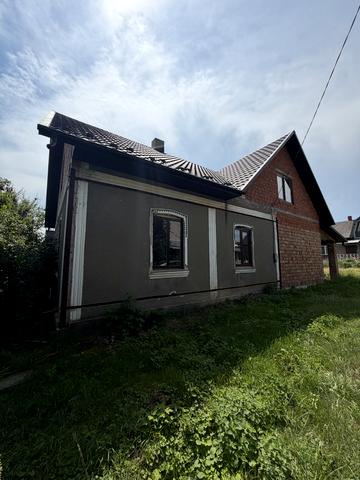 Шухевича Романа, 14