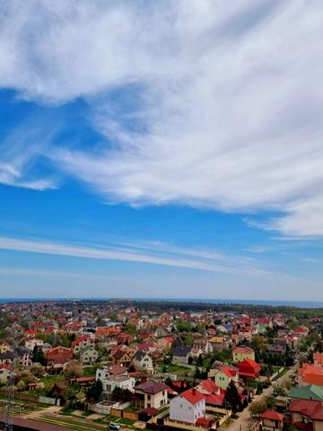 Перлинна вул., 6