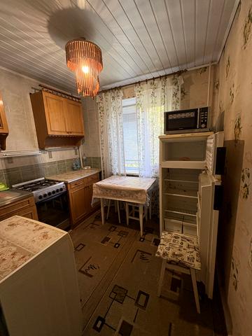 Михайла Гончаренка вул., 27