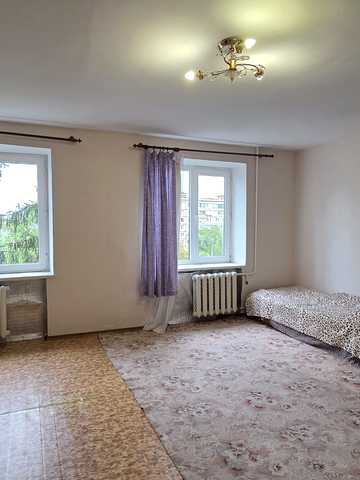 Федора Караманиць вул. (Ватутіна), 80