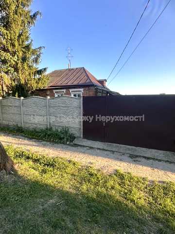 Єдності вул. (Краснодарська), 44