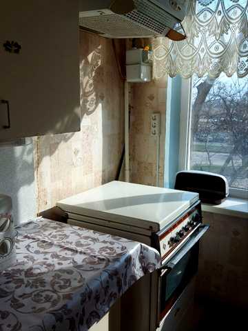 Князя Володимира Великого просп., 150