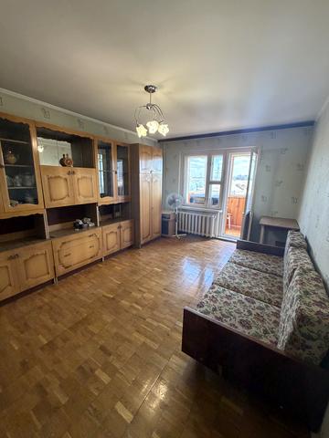 Миропільська вул., 37