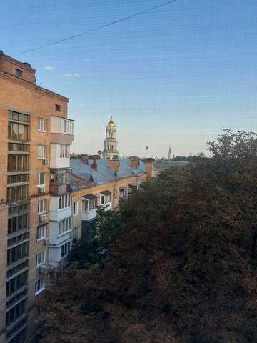 Івана Мазепи вул. (Січневого Повстання), 4